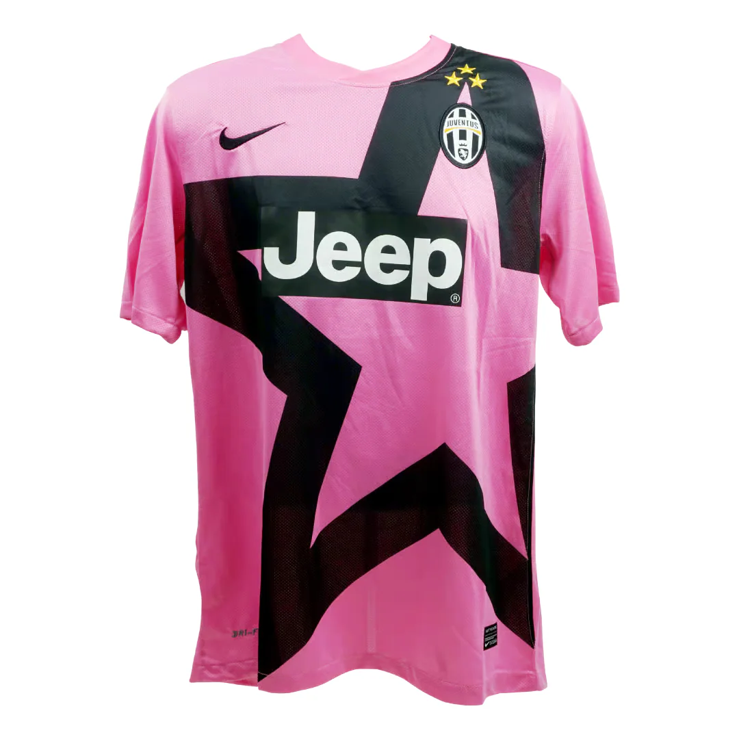 Framed Andrea Pirlo Signed Juventus Away Soccer Jersey #21 with Beckett Witness - Image 4