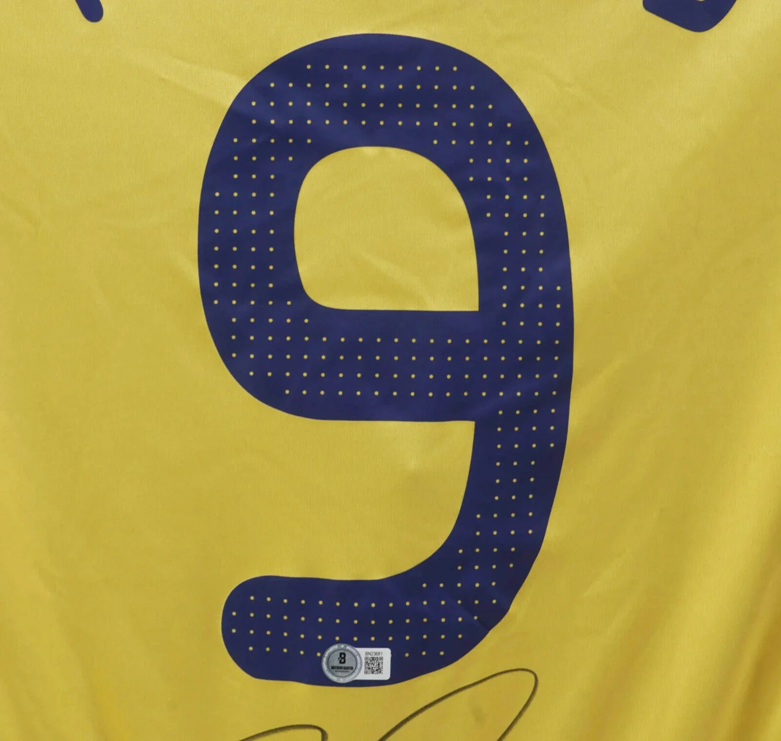 Fernando Torres Signed Spain FC Away Soccer Jersey #9 with Beckett COA - Image 2
