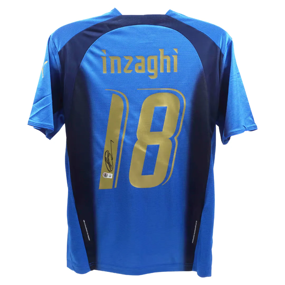 Framed Filippo Inzaghi Signed Italy FC Home Soccer Jersey #18 with Beckett Witness - Image 3