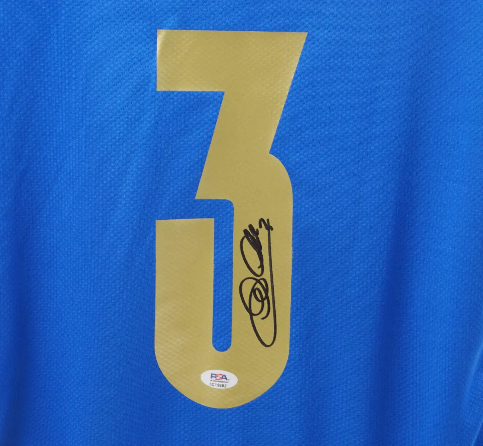 Framed Giorgio Chiellini Signed Italy FC Soccer Jersey #3 with PSA COA - Image 2