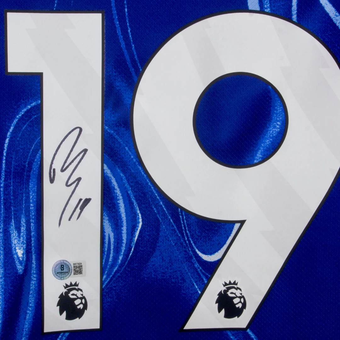 Framed Jadon Sancho Signed Chelsea FC Home Soccer Jersey #19 with Beckett COA - Image 2