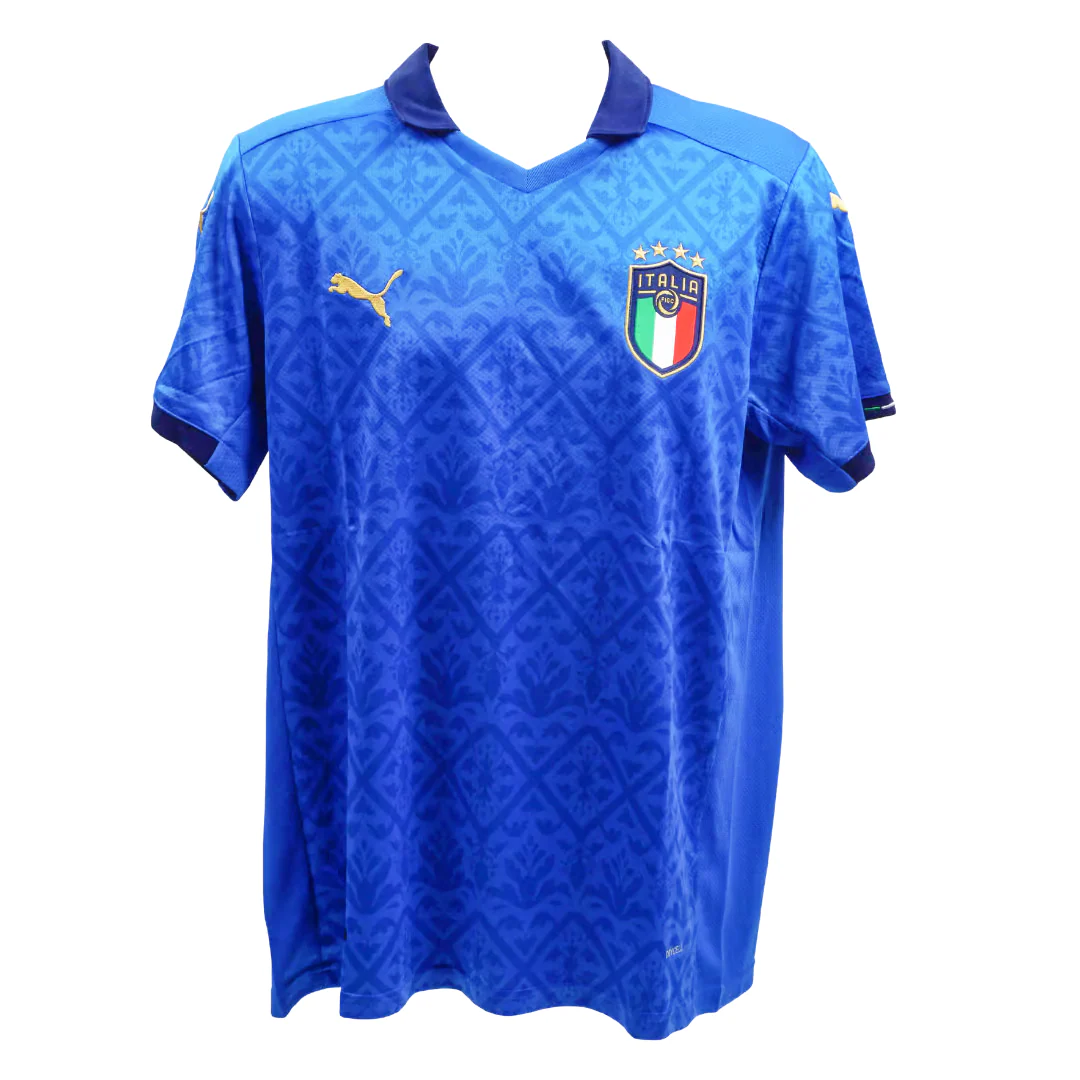 Framed Leonardo Bonucci Signed Italy FC Home Soccer Jersey #19 with Beckett Witness - Image 4