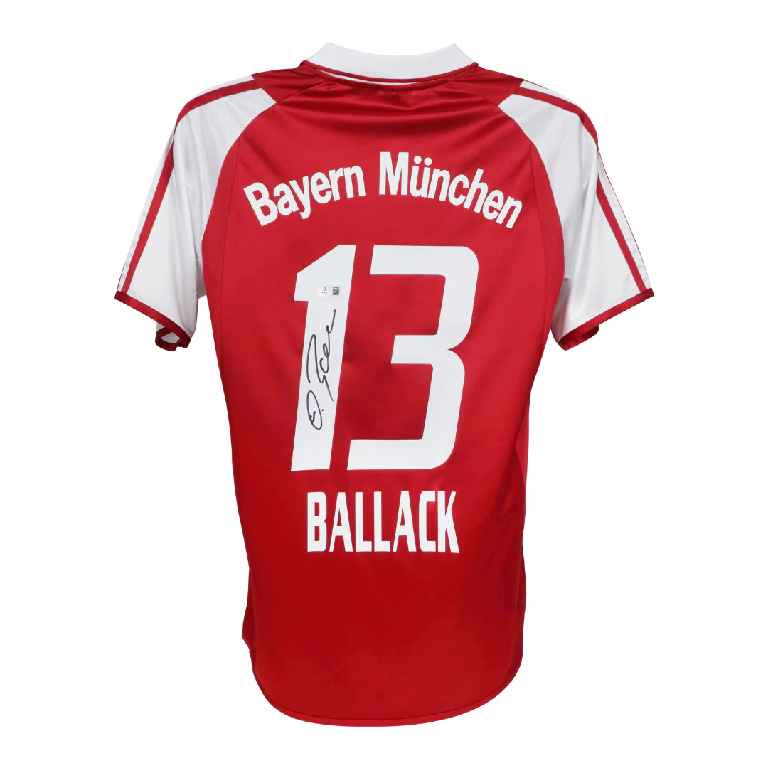 Framed Michael Ballack Signed Bayern Munich Home Soccer Jersey #13 with Beckett Witness - Image 3
