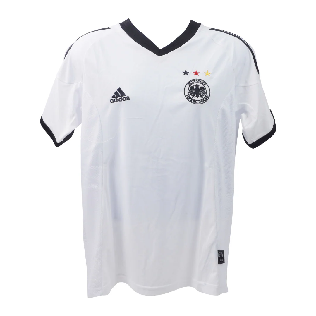 Framed Michael Ballack Signed Germany Soccer Jersey #13 with Beckett Witness - Image 4