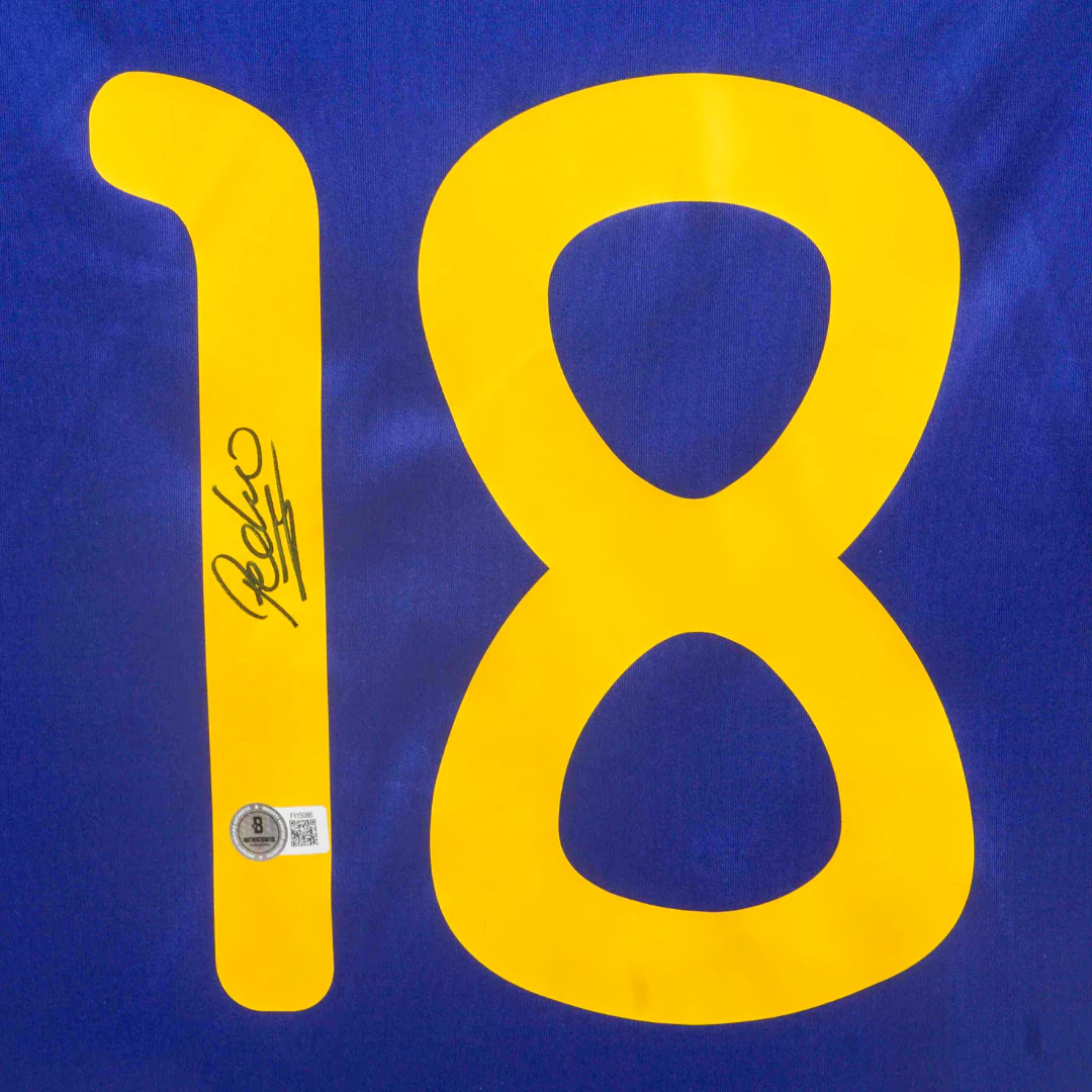 Pedro Signed Spain National Away Soccer Jersey #18 with Beckett COA - Image 2